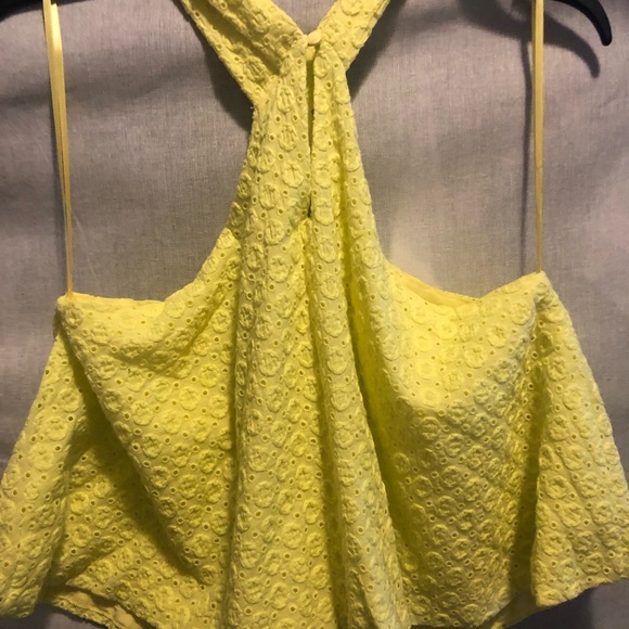 Halter top - Picture 3 of 4